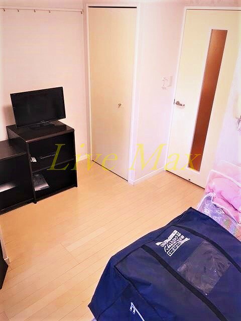 物件内観写真7　(家具家電一式付き)