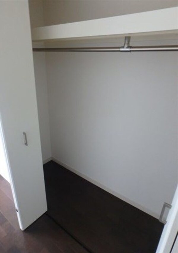 収納(※同じタイプ別号室参考写真)
