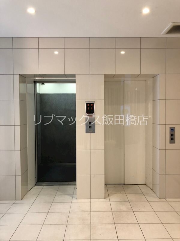 エントランス(弊社は全物件が仲介手数料半月分でご紹介可能です！)