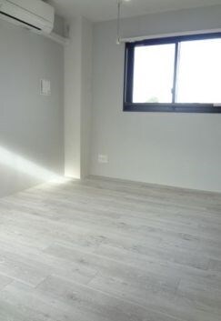 物件内観写真3　(別号室参考写真)