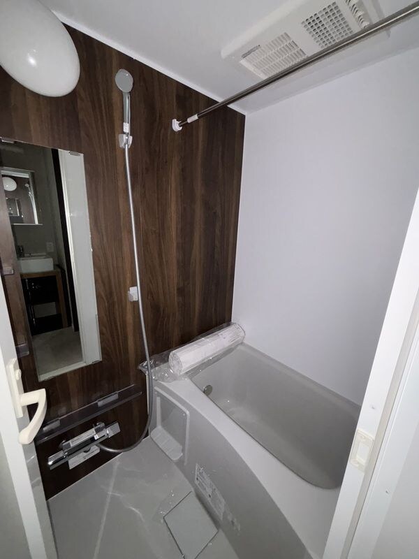 物件内観写真9　(※同じ間取り別号室参考写真)