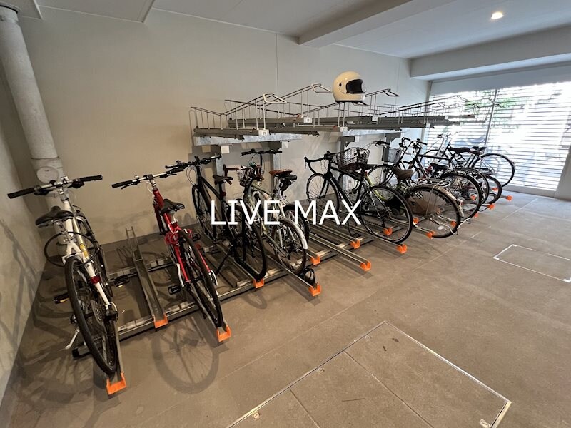 物件内観写真19　(駐輪場)