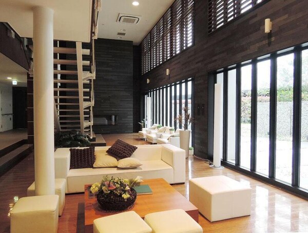 ロビー・ラウンジ