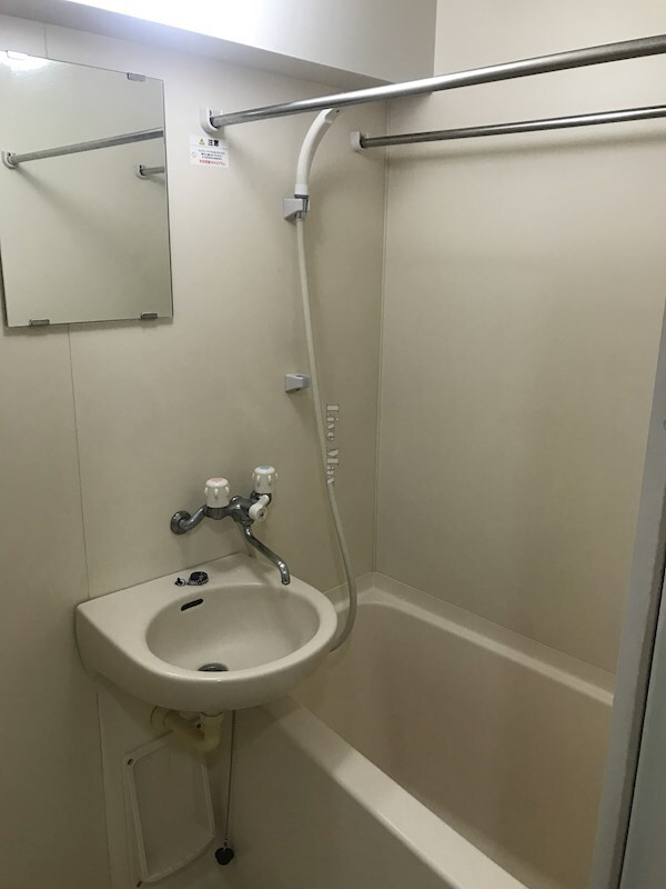 浴室(★☆家具家電付きマンション☆★家具家電撤去も可能です♪)