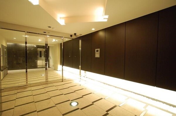 ロビー・ラウンジ