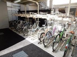 物件外観写真4　(駐輪場)