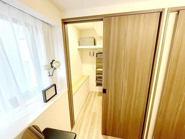 物件内観写真10　(別号室参考写真)