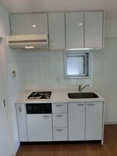 物件内観写真4　(別号室参考写真)