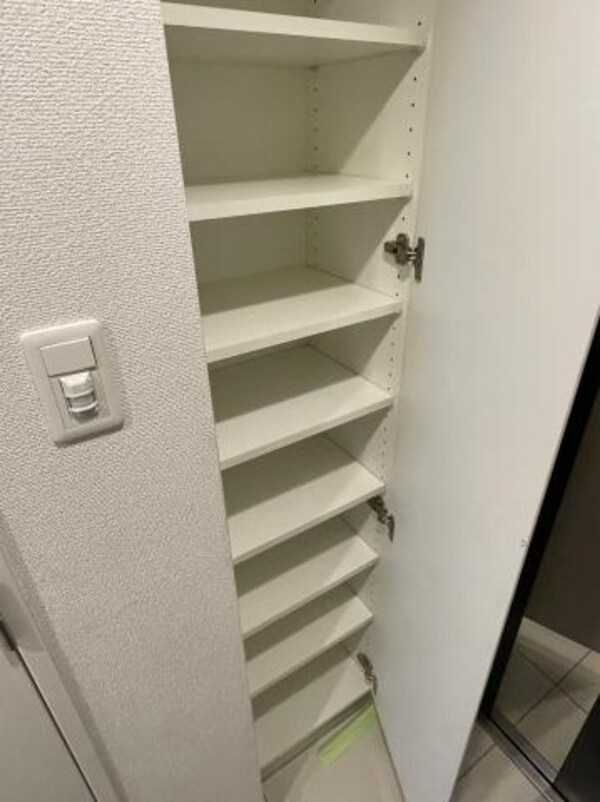 玄関(別号室参考写真)