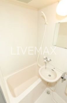 物件内観写真7　(別号室参考写真)