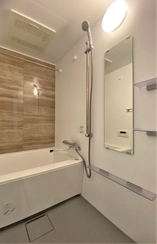 浴室(※同じ間取り別号室参考写真　現状優先)