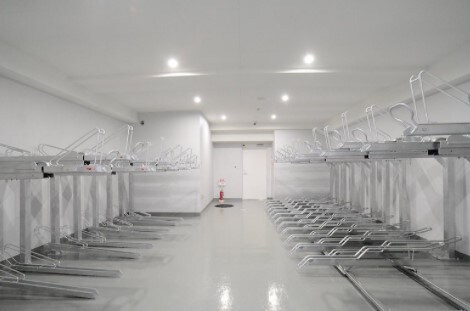 物件外観写真4　(駐輪場)