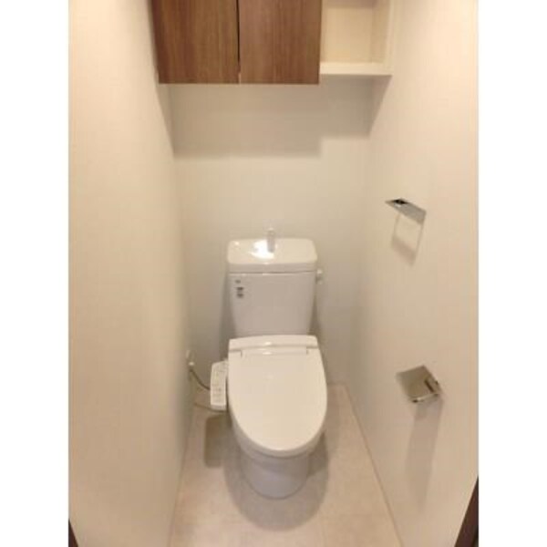 トイレ(温水洗浄便座)