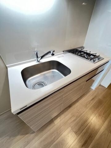 物件内観写真4　(別号室参考写真)