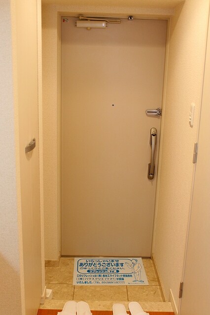 物件内観写真5　(※同じ間取り別号室参考写真)