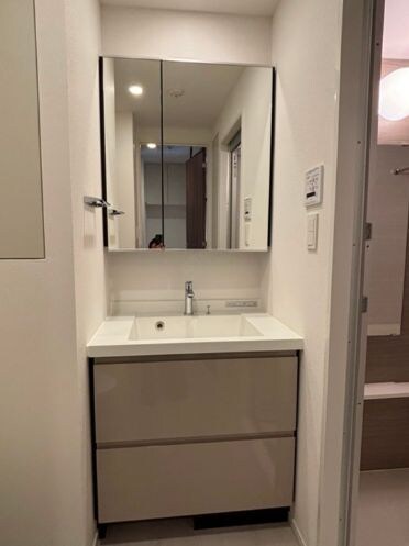 物件内観写真10　(別号室参考写真)