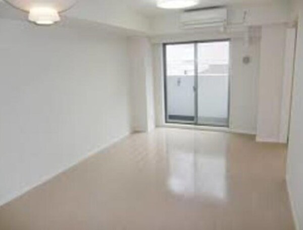 寝室(■仲介手数料は半月分0.55カ月)