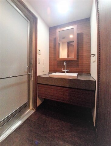 物件内観写真10　(別号室参考写真)