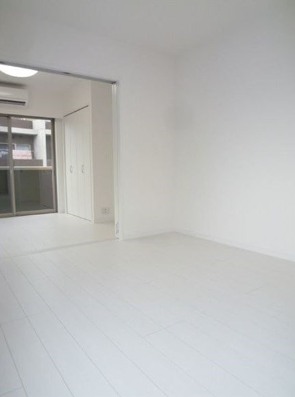 物件内観写真5　(※同じ間取り別号室参考写真)