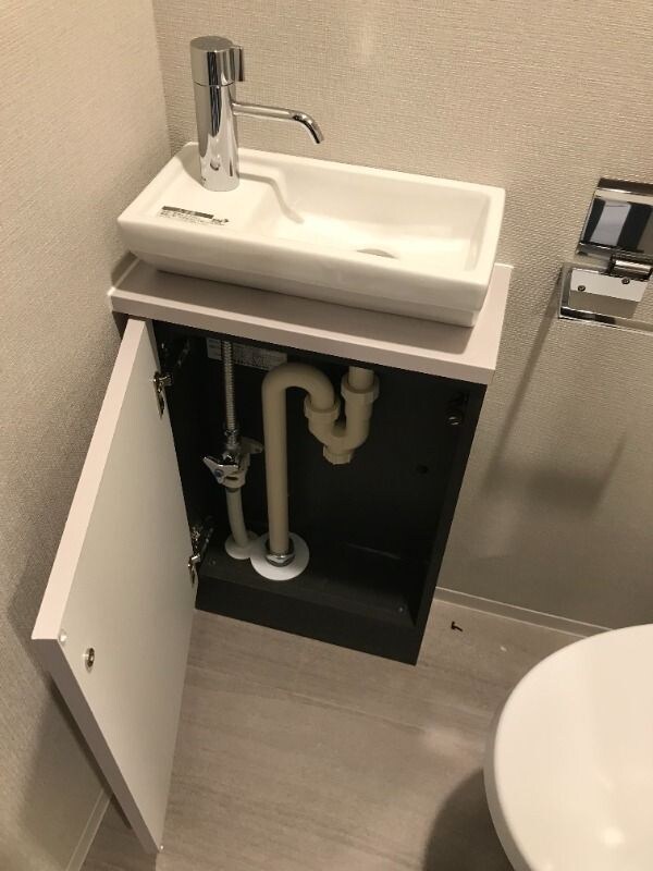 独立洗面台