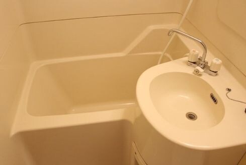 物件内観写真6　(別号室参考写真)