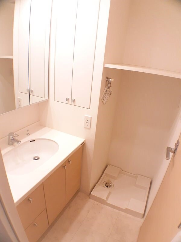 物件内観写真9　(別号室参考写真)