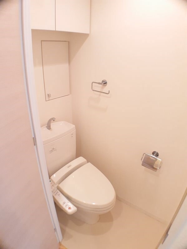 物件内観写真10　(別号室参考写真)