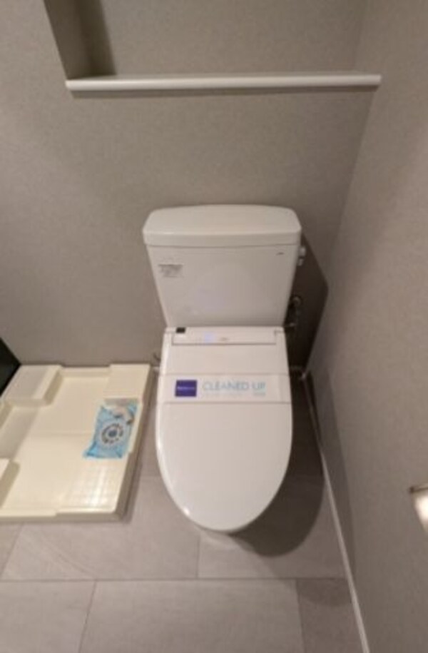 トイレ(別号室参考写真)