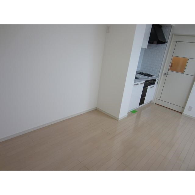 物件内観写真7　(※同じ間取り別号室参考)