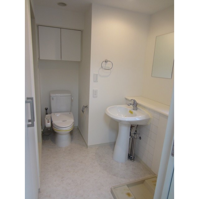 物件内観写真14　(※同じ間取り別号室参考)