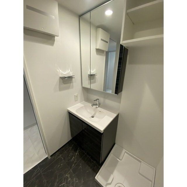 物件内観写真9　(別号室参考写真)