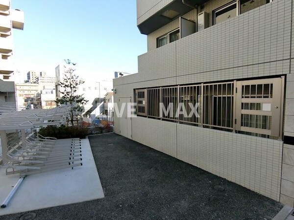 建物設備(駐輪場)