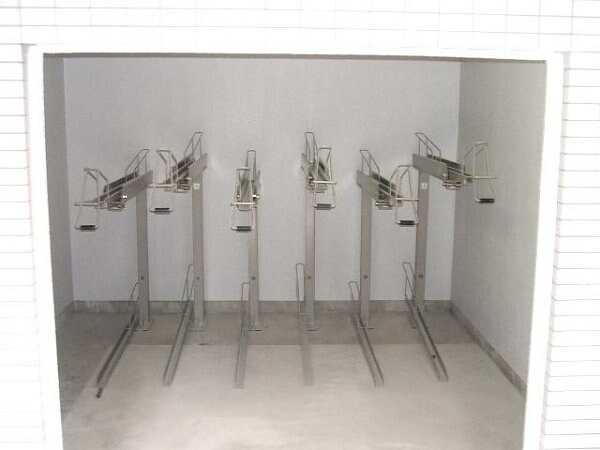 建物設備(駐輪場)
