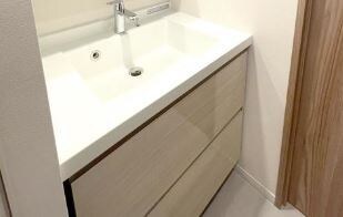 物件内観写真11　(別号室参考写真)