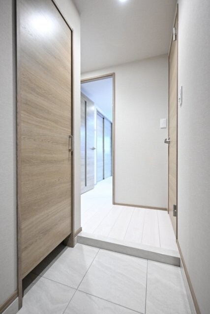 物件内観写真4　(別号室参考写真)