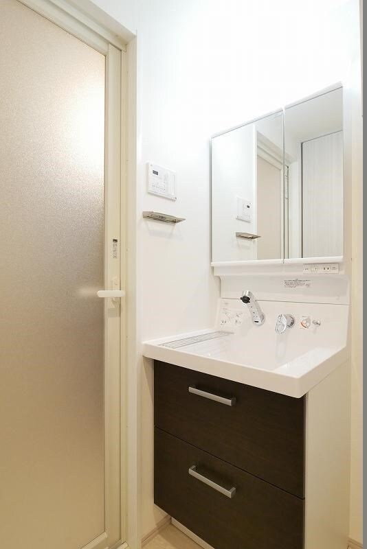 物件内観写真10　(別号室参考写真)