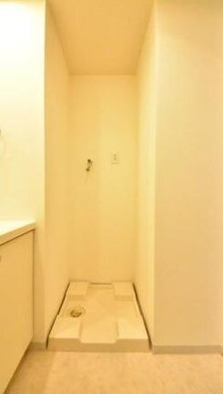 物件内観写真12　(別号室参考写真)