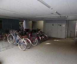 物件外観写真5　(駐輪場)