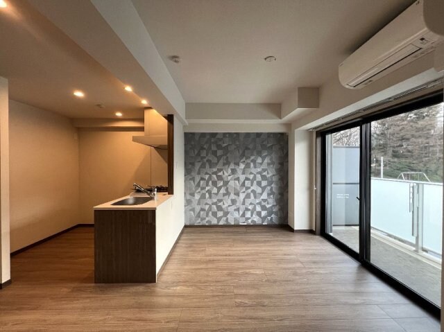 物件内観写真7　(※同じ間取り別号室参考写真)