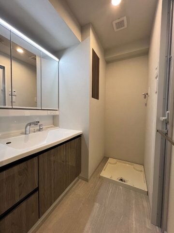 物件内観写真10　(※同じ間取り別号室参考写真)