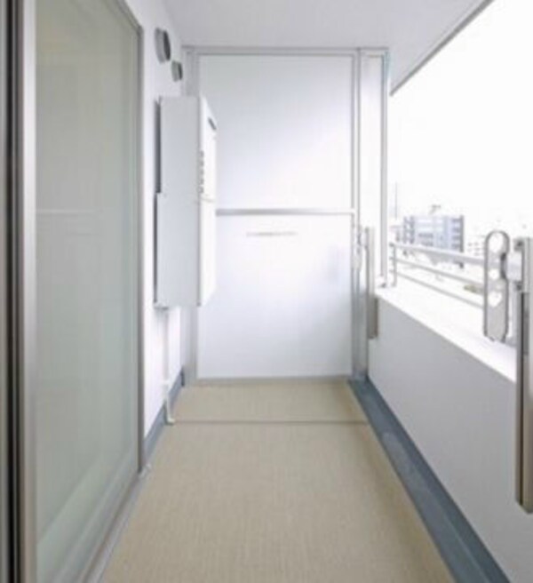 バルコニー(※同じ間取り別号室参考写真)