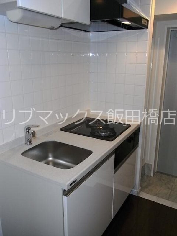 キッチン(※反転式別号室参考写真)