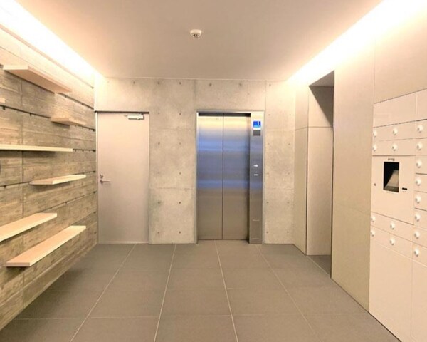 ロビー・ラウンジ