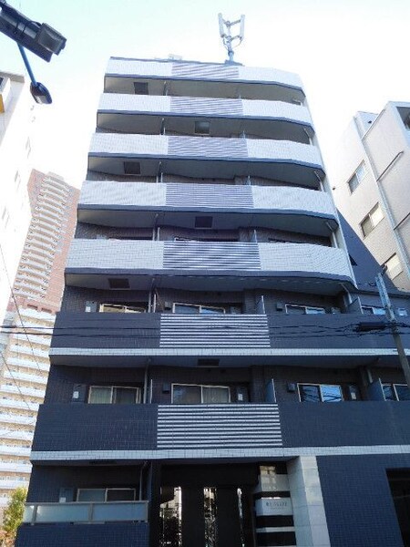 REALIZE新宿外観写真