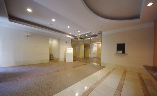 ロビー・ラウンジ(弊社は全物件が仲介手数料半月分でご紹介可能です！)