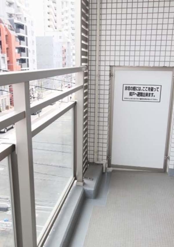 バルコニー