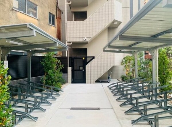 駐車場(駐輪場)