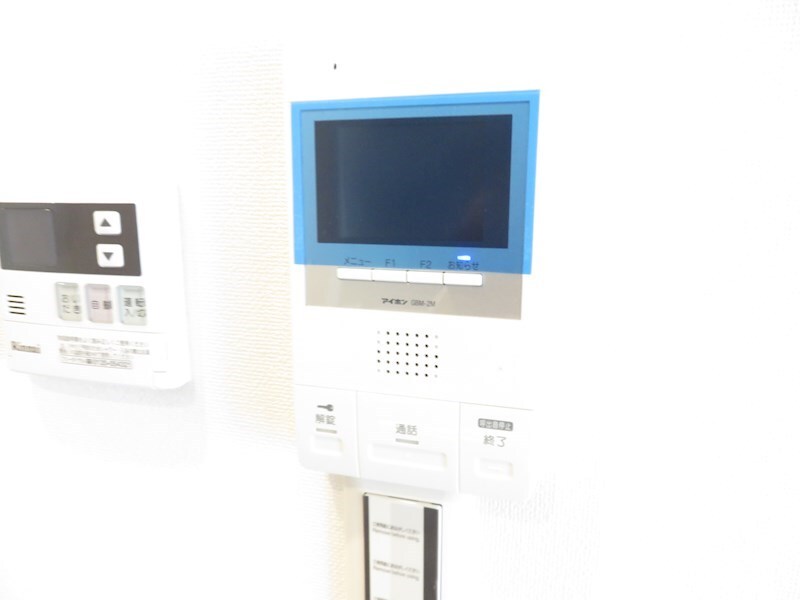 物件内観写真11　(モニター付きインターホン)