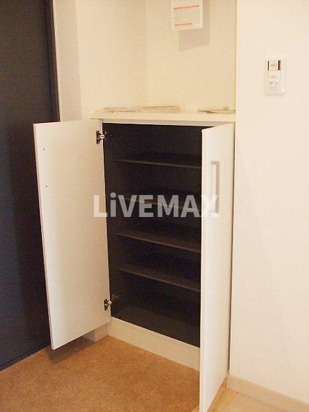 物件内観写真16　(シューズＢＯＸ)