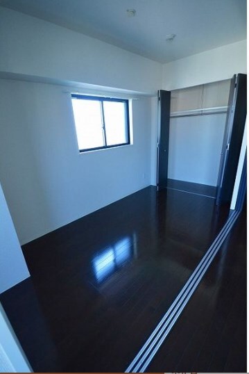 物件内観写真8　(反転タイプ)